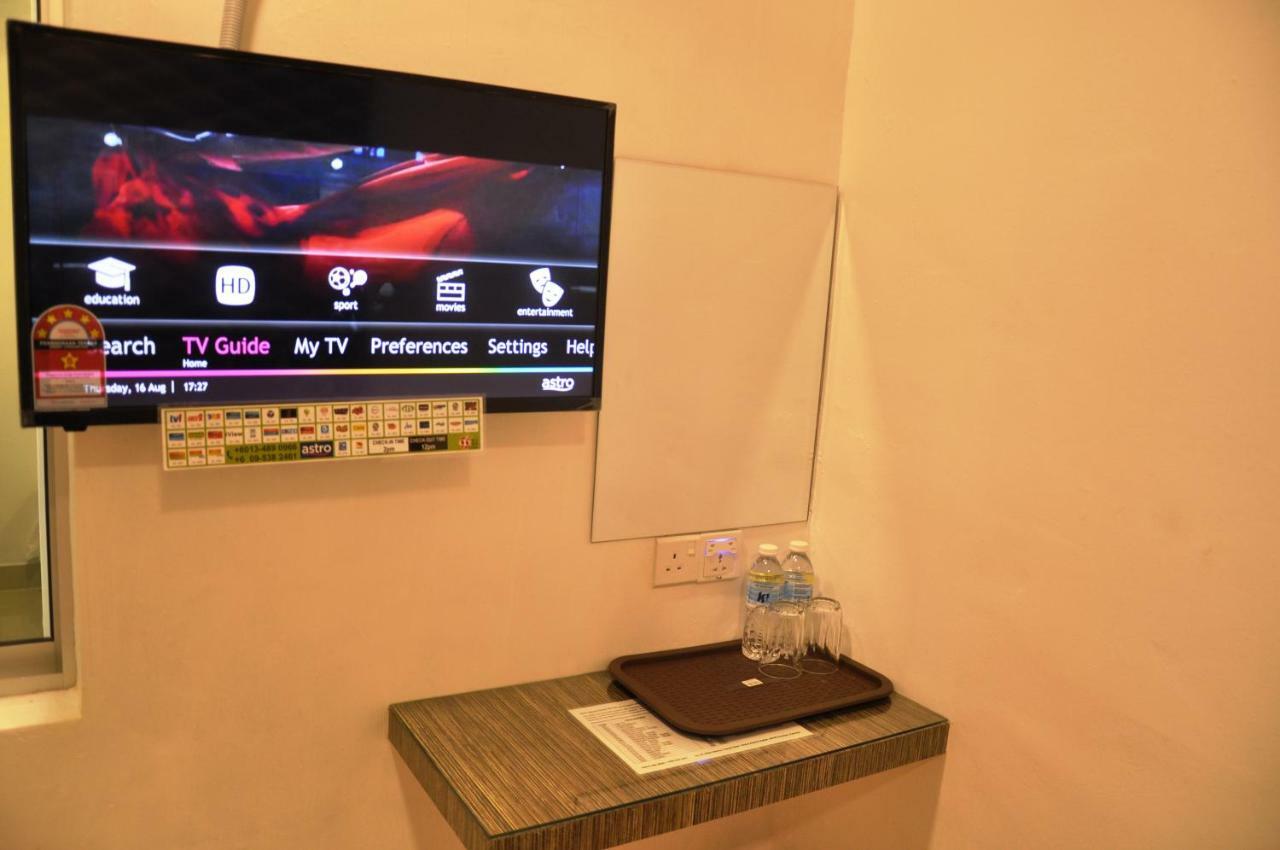 Teruntum 96 Guest House كوانتان المظهر الخارجي الصورة