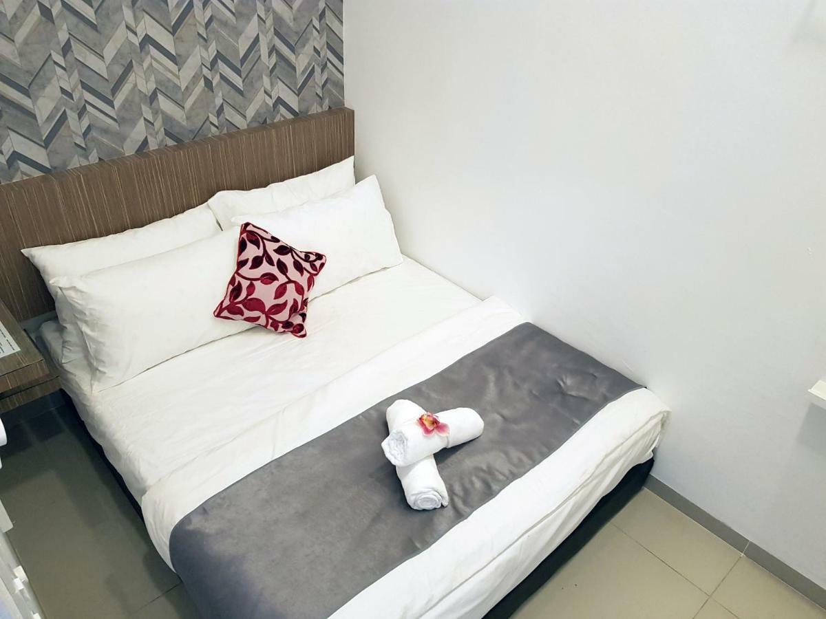 Teruntum 96 Guest House كوانتان المظهر الخارجي الصورة