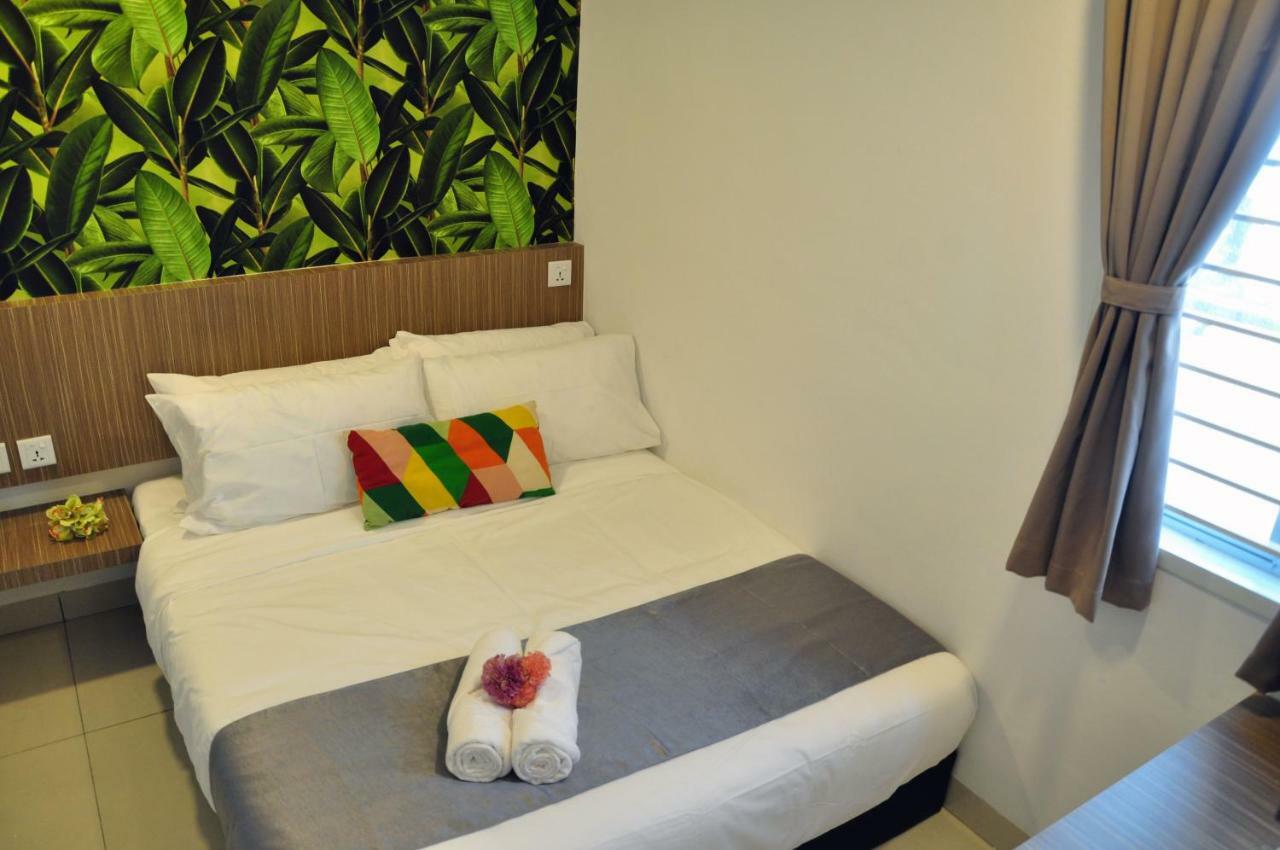 Teruntum 96 Guest House كوانتان المظهر الخارجي الصورة